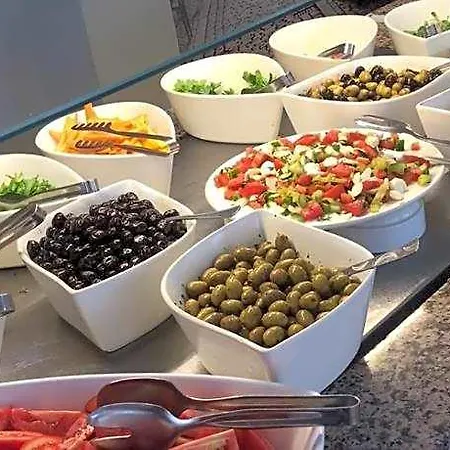 Tal Отель