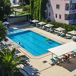 Hotel Tal